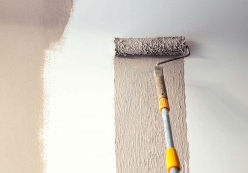 Can wet plaster be painted?